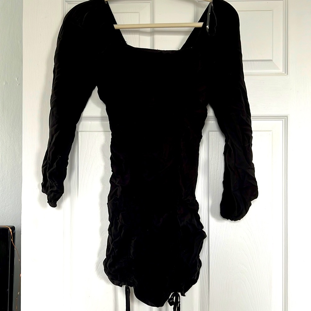 Long sleeve rouched tie dress